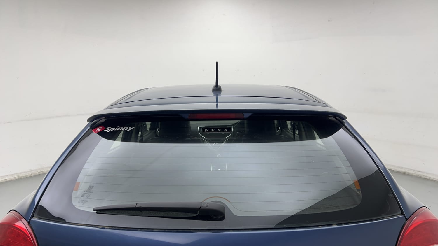 Used 2016 Maruti Suzuki Baleno Delta 1.2 Petrol Manual exterior BACK WINDSHIELD VIEW