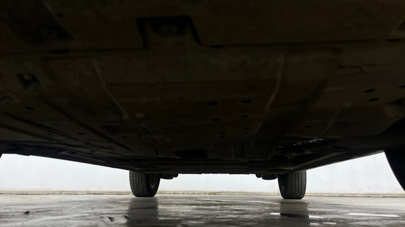 Used 2024 Mahindra XUV400 EL 39.4 KWH Dual Tone Electric Automatic extra FRONT LEFT UNDERBODY VIEW