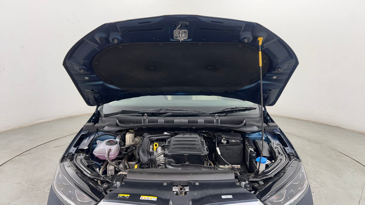 Used 2025 Skoda Slavia Style 1.0L TSI MT Petrol Manual engine ENGINE & BONNET OPEN FRONT VIEW