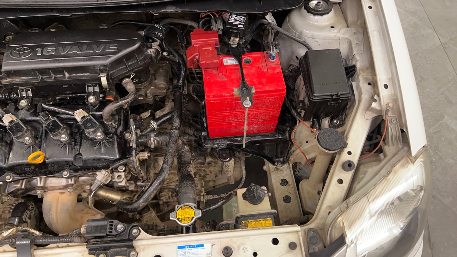 Used 2015 Toyota Etios VX Petrol Manual engine ENGINE LEFT SIDE VIEW