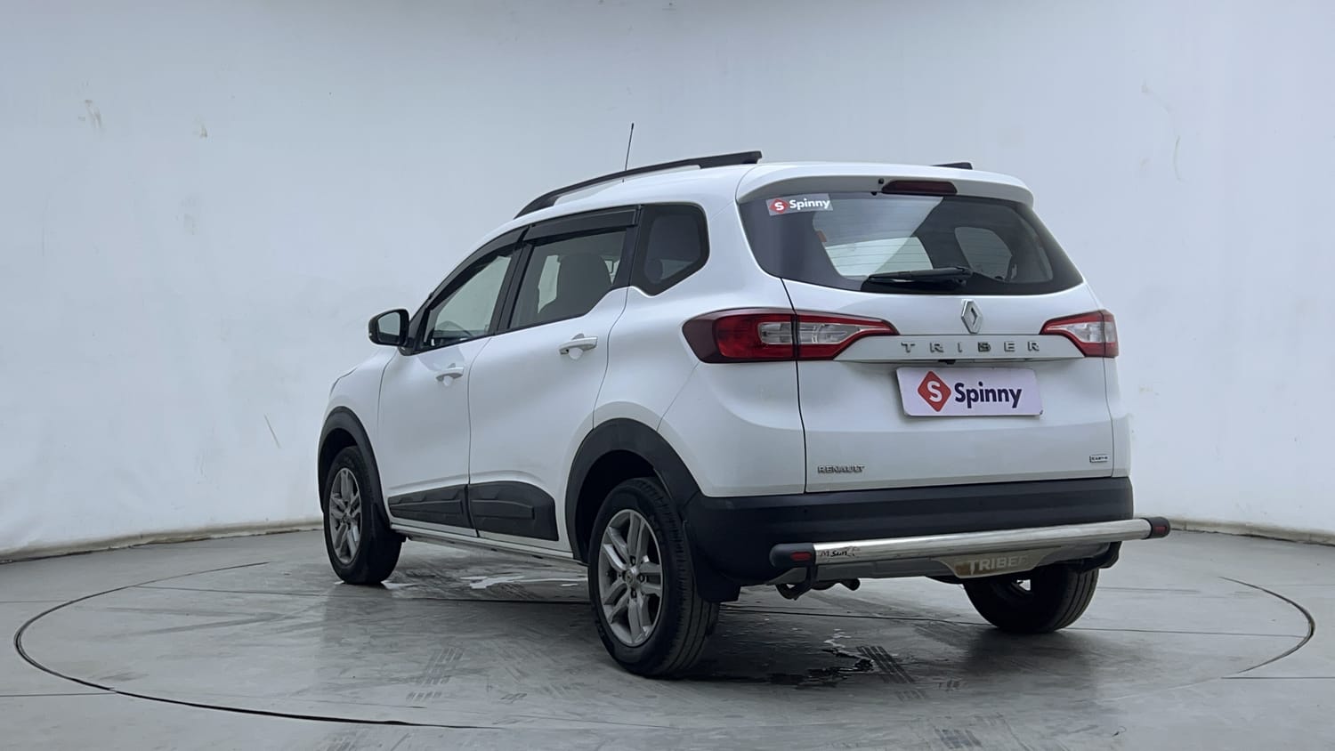Used 2022 Renault Triber RXZ EASY-R AMT Petrol Automatic exterior LEFT REAR CORNER VIEW