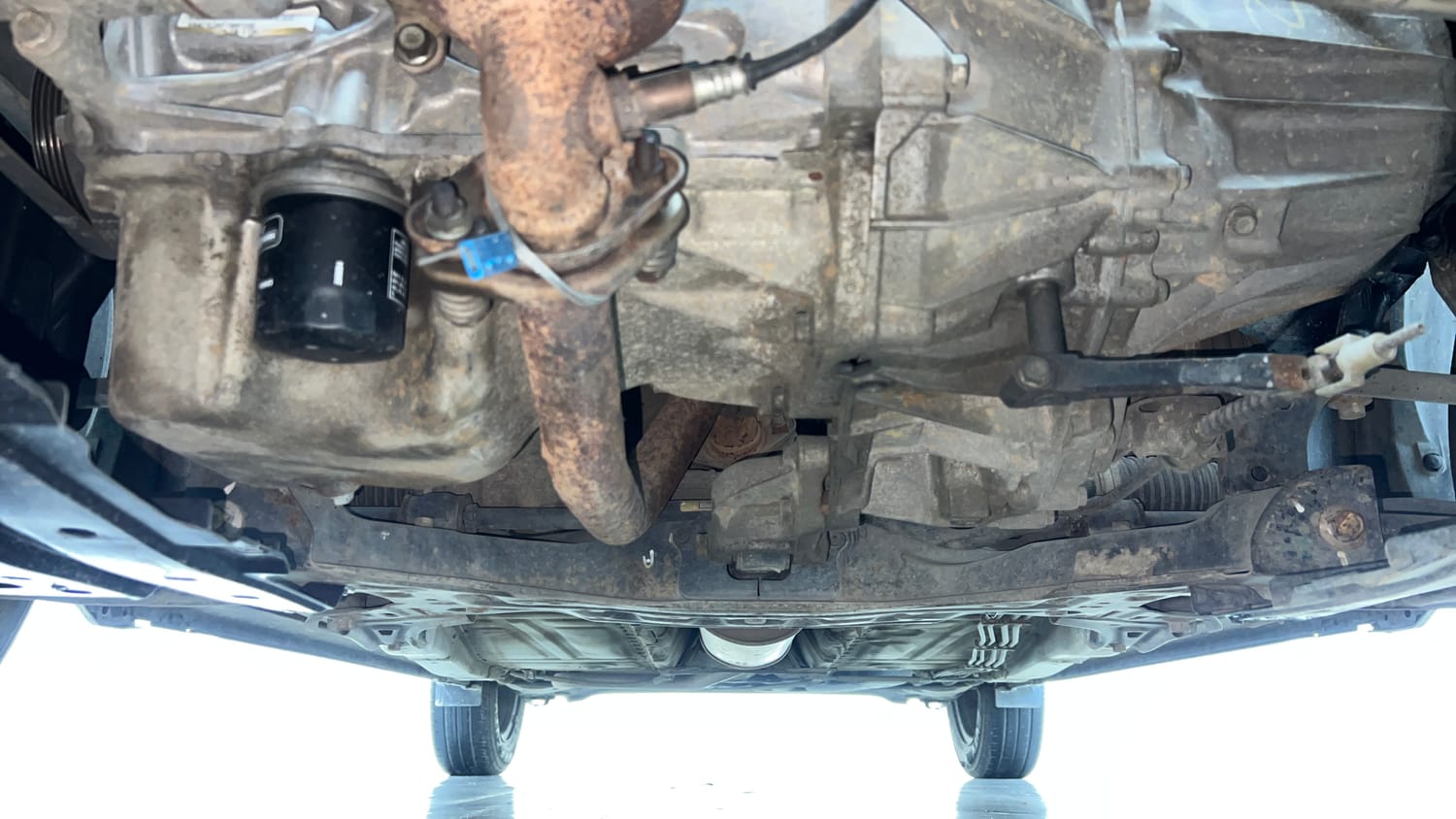 Used 2016 Maruti Suzuki Baleno Delta 1.2 Petrol Manual extra FRONT LEFT UNDERBODY VIEW