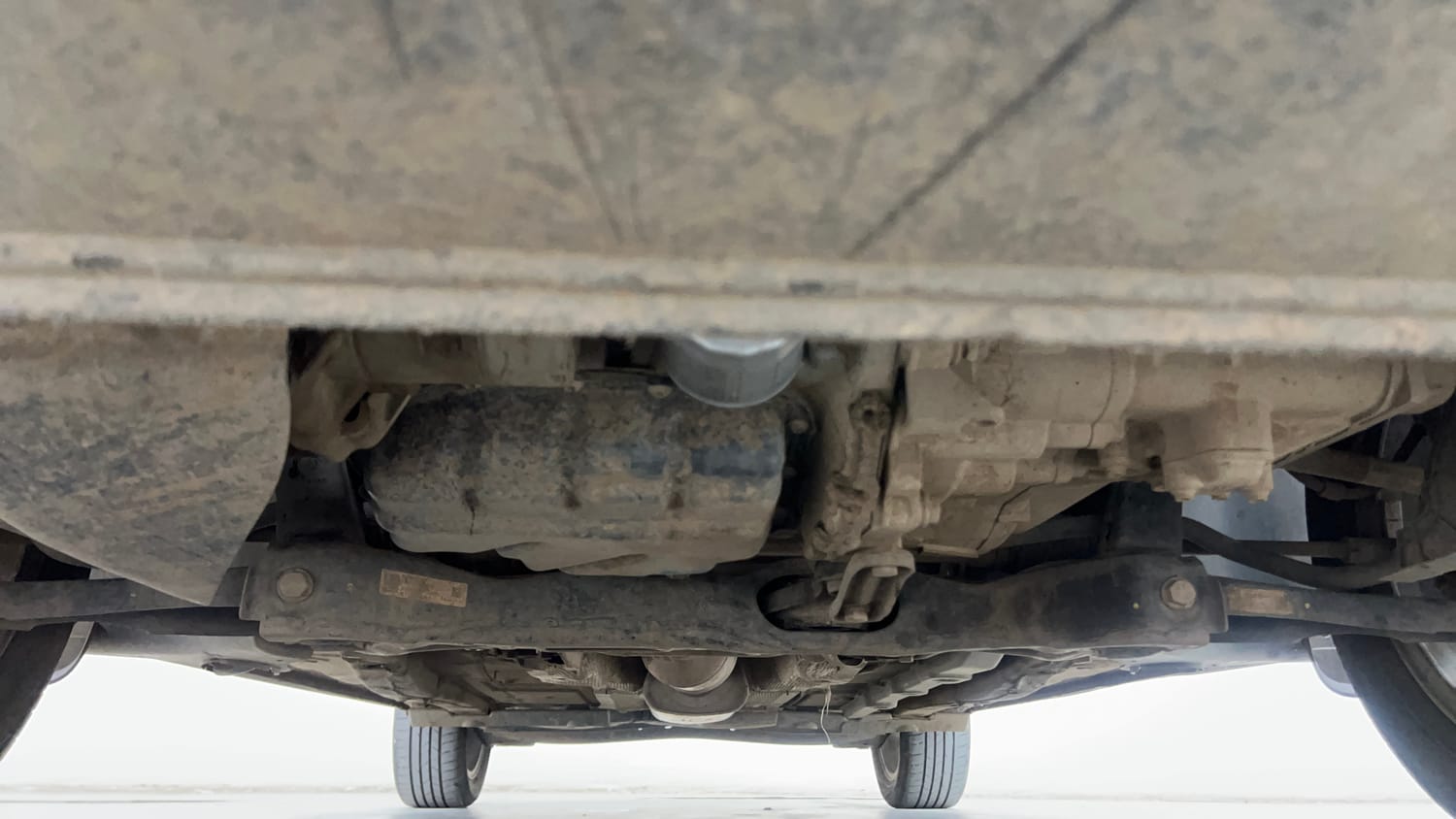 Used 2025 Skoda Slavia Style 1.0L TSI MT Petrol Manual extra FRONT LEFT UNDERBODY VIEW