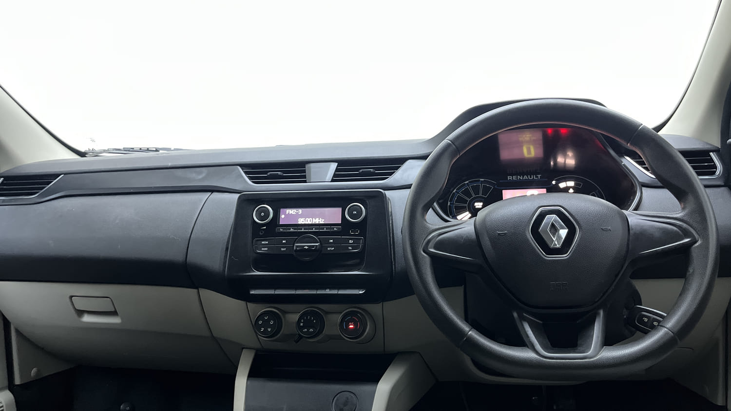 Used 2022 Renault Triber RXL Petrol Manual interior DASHBOARD VIEW