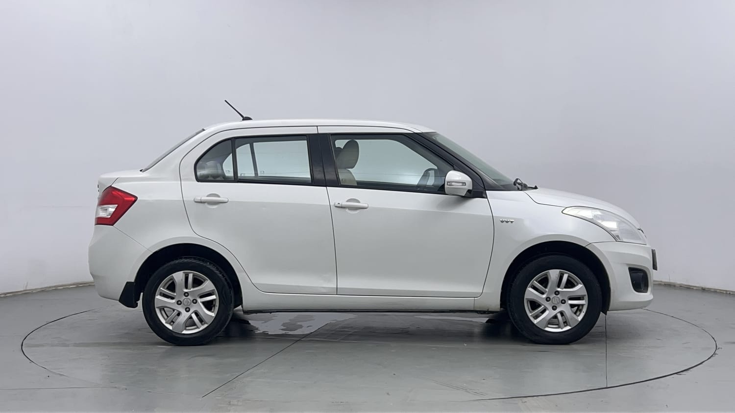 Used 2012 Maruti Suzuki Swift Dzire ZXI Petrol Manual exterior RIGHT SIDE VIEW