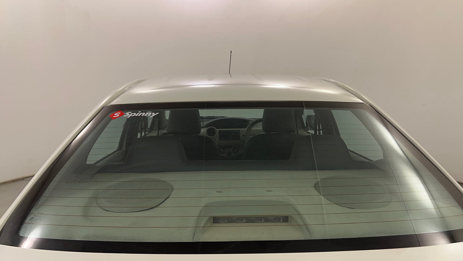 Used 2015 Toyota Etios VX Petrol Manual exterior BACK WINDSHIELD VIEW