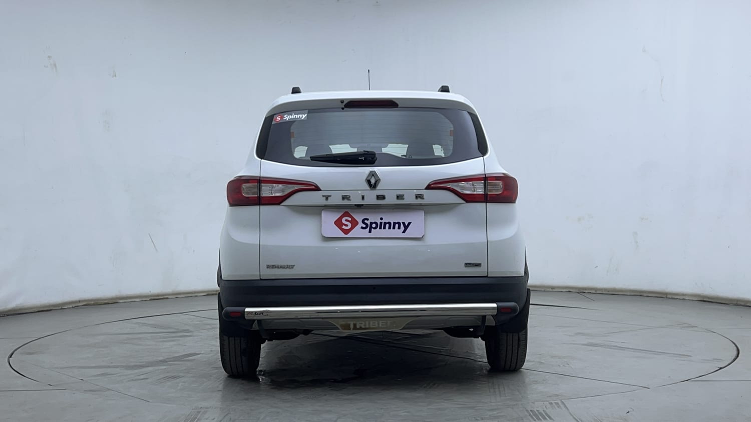 Used 2022 Renault Triber RXZ EASY-R AMT Petrol Automatic exterior BACK VIEW