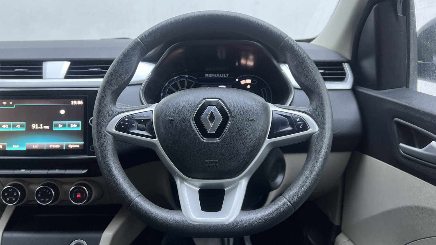 Used 2022 Renault Triber RXZ EASY-R AMT Petrol Automatic interior STEERING VIEW