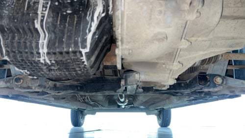 Used 2017 Renault Kwid 1.0 RXT Petrol Manual extra FRONT LEFT UNDERBODY VIEW