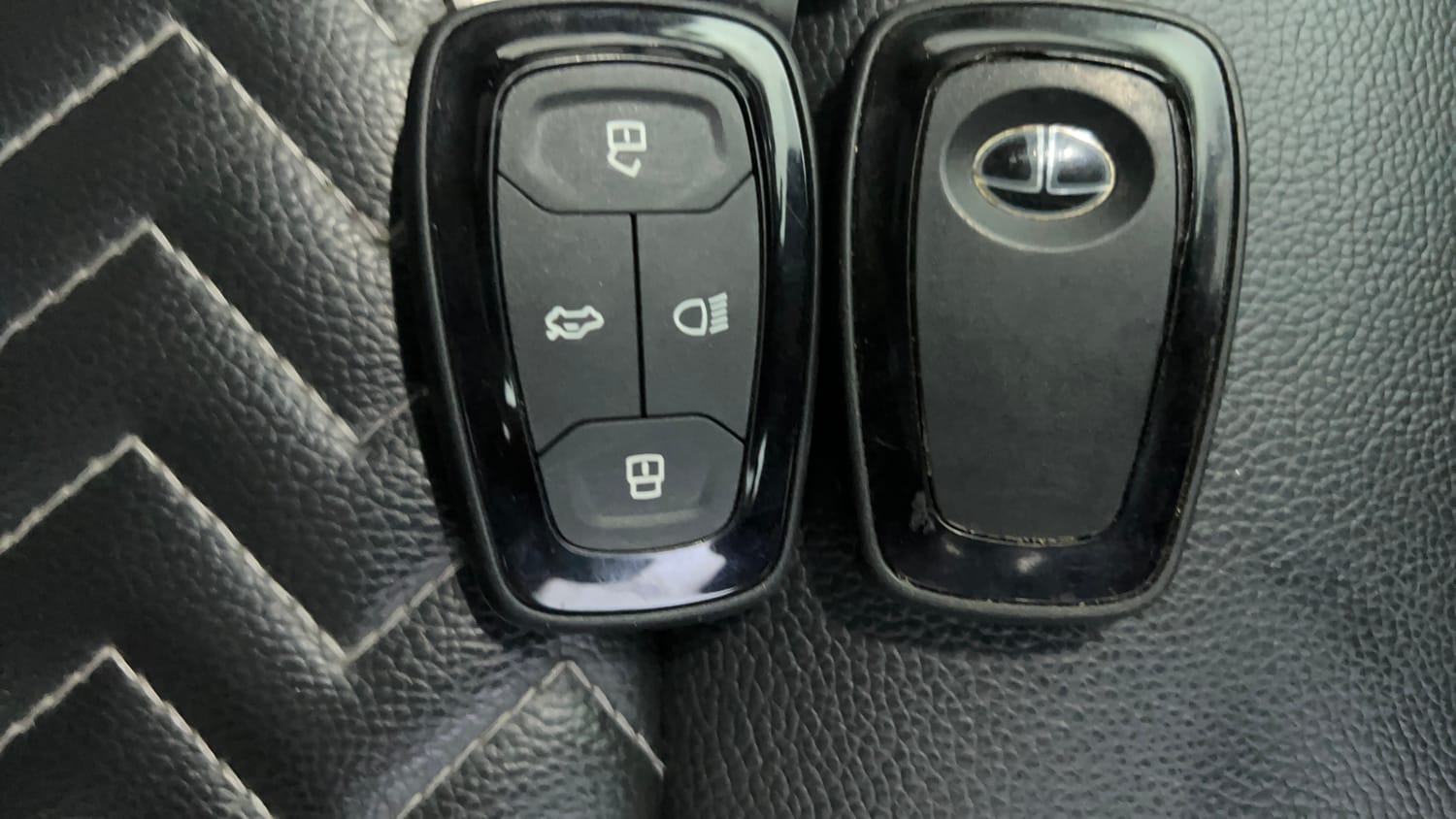 Used 2022 Tata Nexon XZA Plus Diesel Diesel Automatic extra CAR KEY VIEW