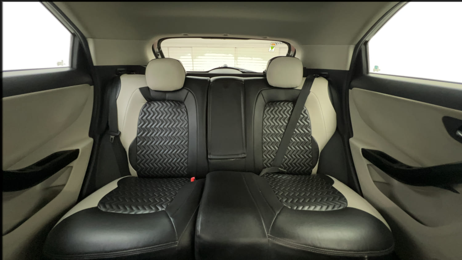 Used 2022 Tata Nexon XZA Plus Diesel Diesel Automatic interior REAR SEAT CONDITION VIEW
