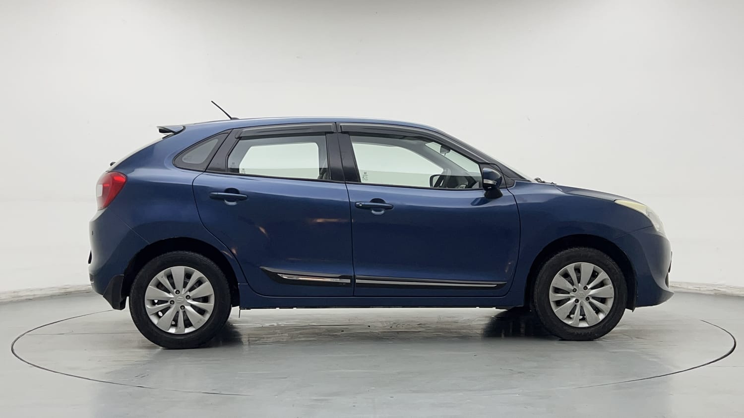 Used 2016 Maruti Suzuki Baleno Delta 1.2 Petrol Manual exterior RIGHT SIDE VIEW
