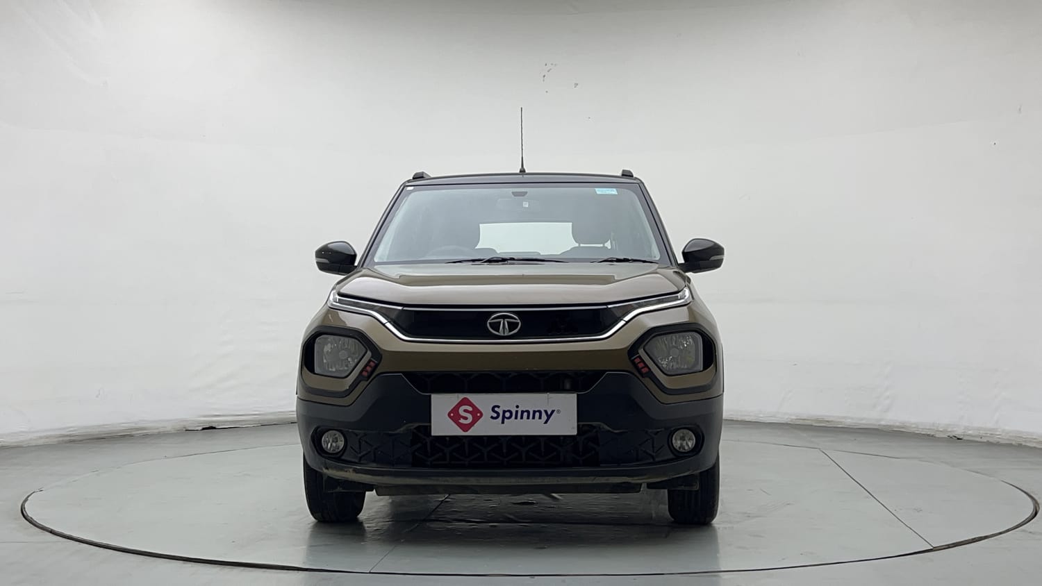 2022 Tata Punch Accomplished MT-7
