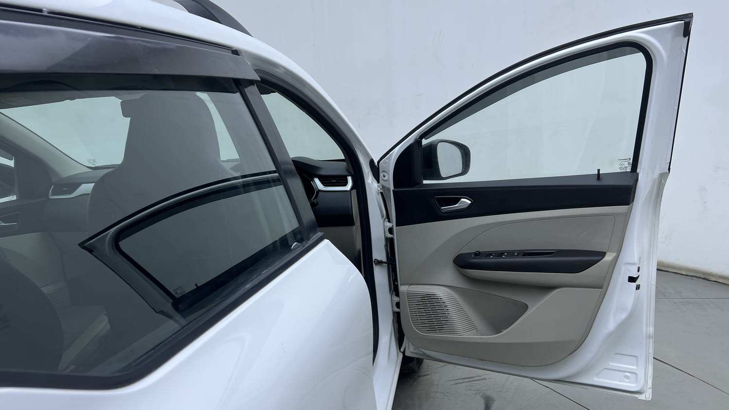 Used 2022 Renault Triber RXZ EASY-R AMT Petrol Automatic interior RIGHT FRONT DOOR OPEN VIEW