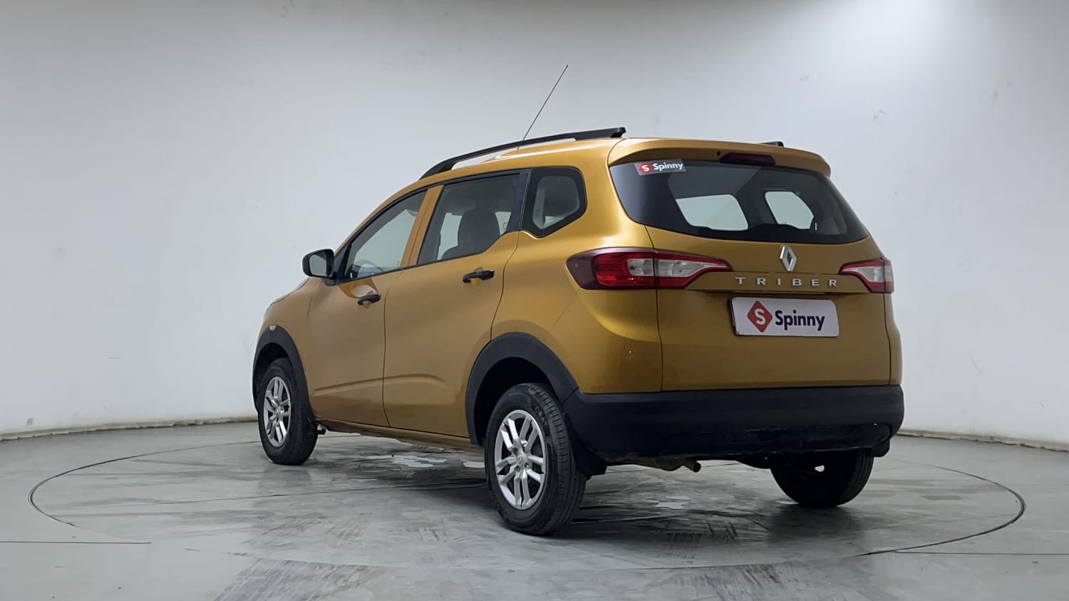 Used 2022 Renault Triber RXL Petrol Manual exterior LEFT REAR CORNER VIEW