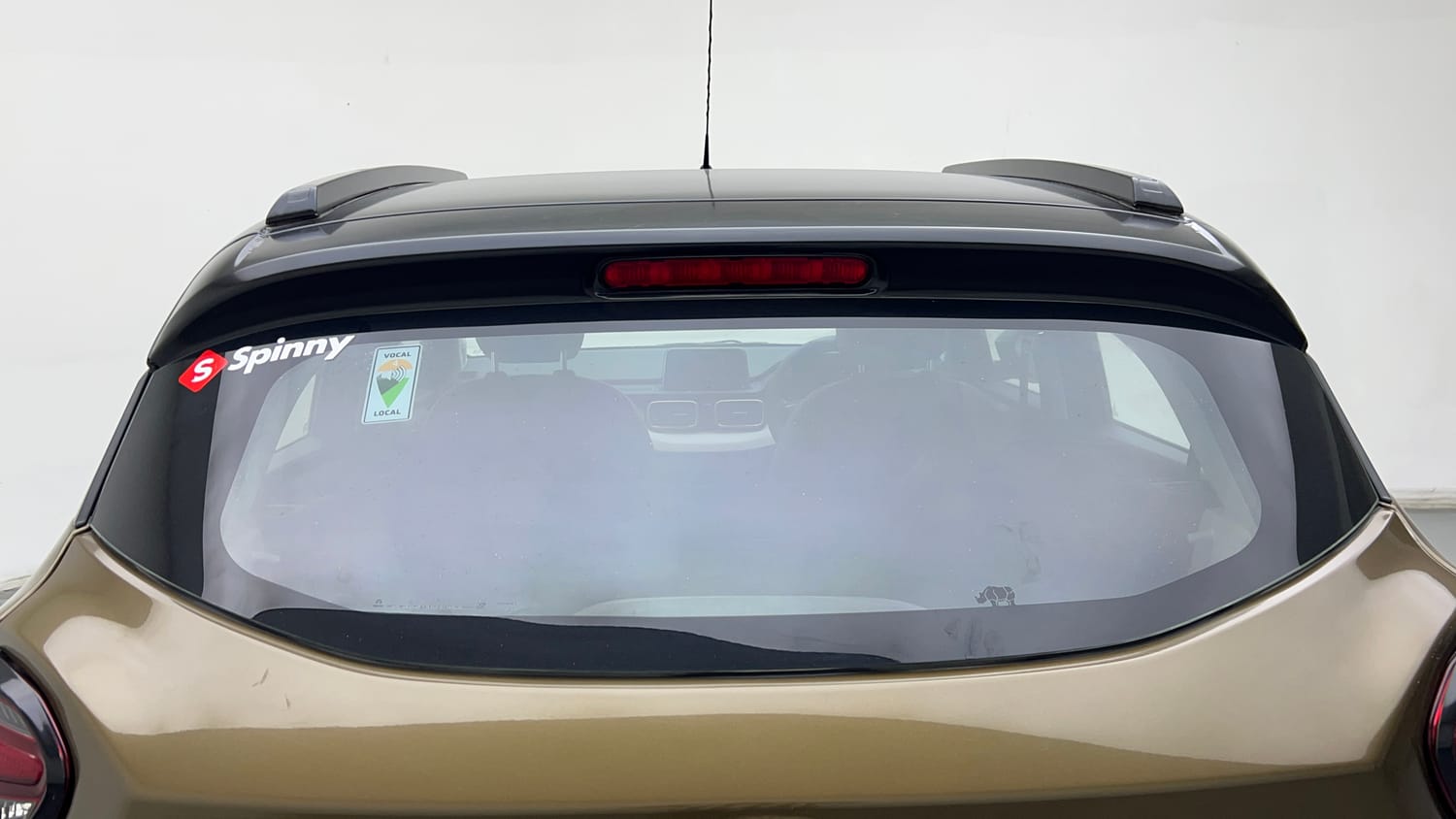 2022 Tata Punch Accomplished MT-9