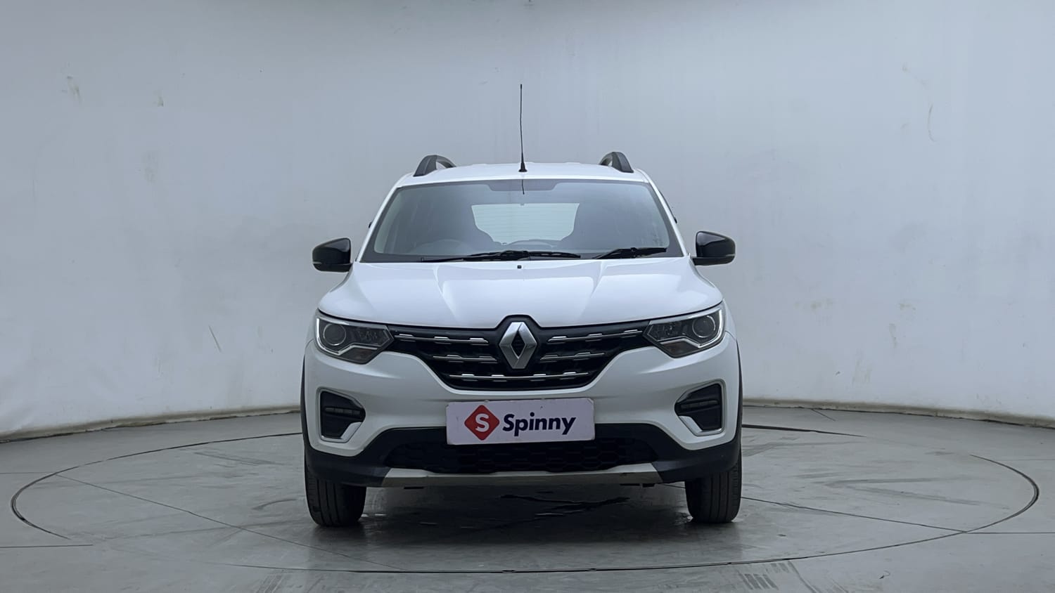 Used 2022 Renault Triber RXZ EASY-R AMT Petrol Automatic exterior FRONT VIEW