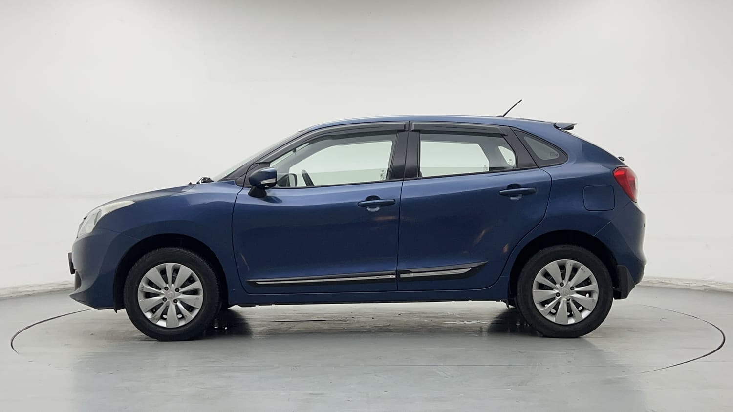 Used 2016 Maruti Suzuki Baleno Delta 1.2 Petrol Manual exterior LEFT SIDE VIEW