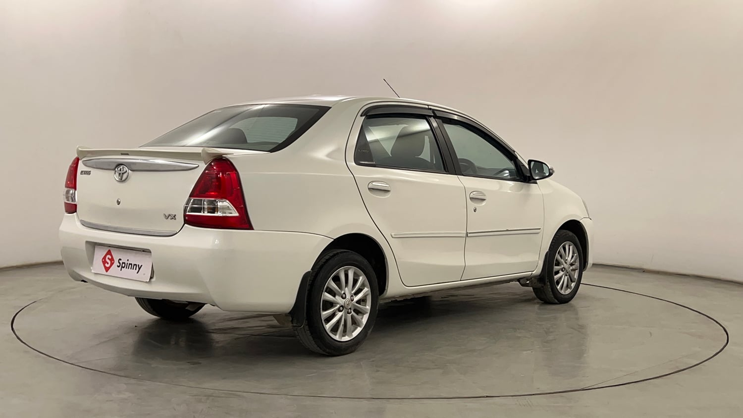 Used 2015 Toyota Etios VX Petrol Manual exterior RIGHT REAR CORNER VIEW