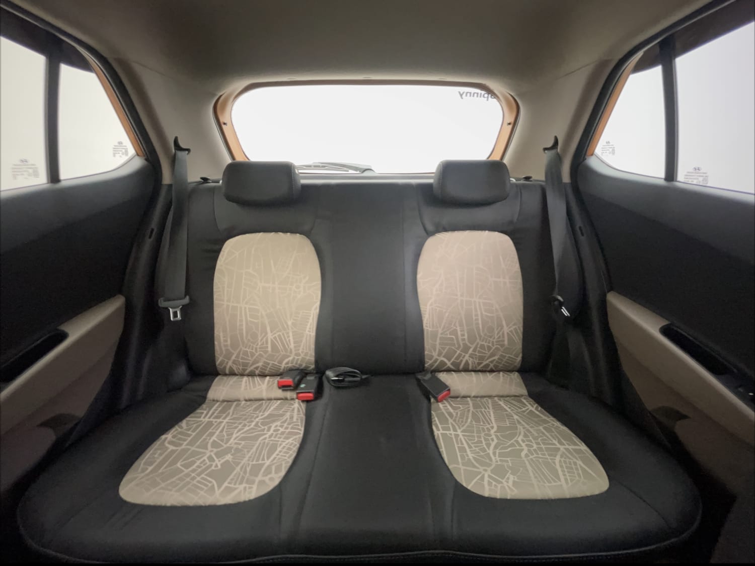 Used 2016 Hyundai Grand i10 Asta 1.2 Kappa VTVT (O) Petrol Manual interior REAR SEAT CONDITION VIEW
