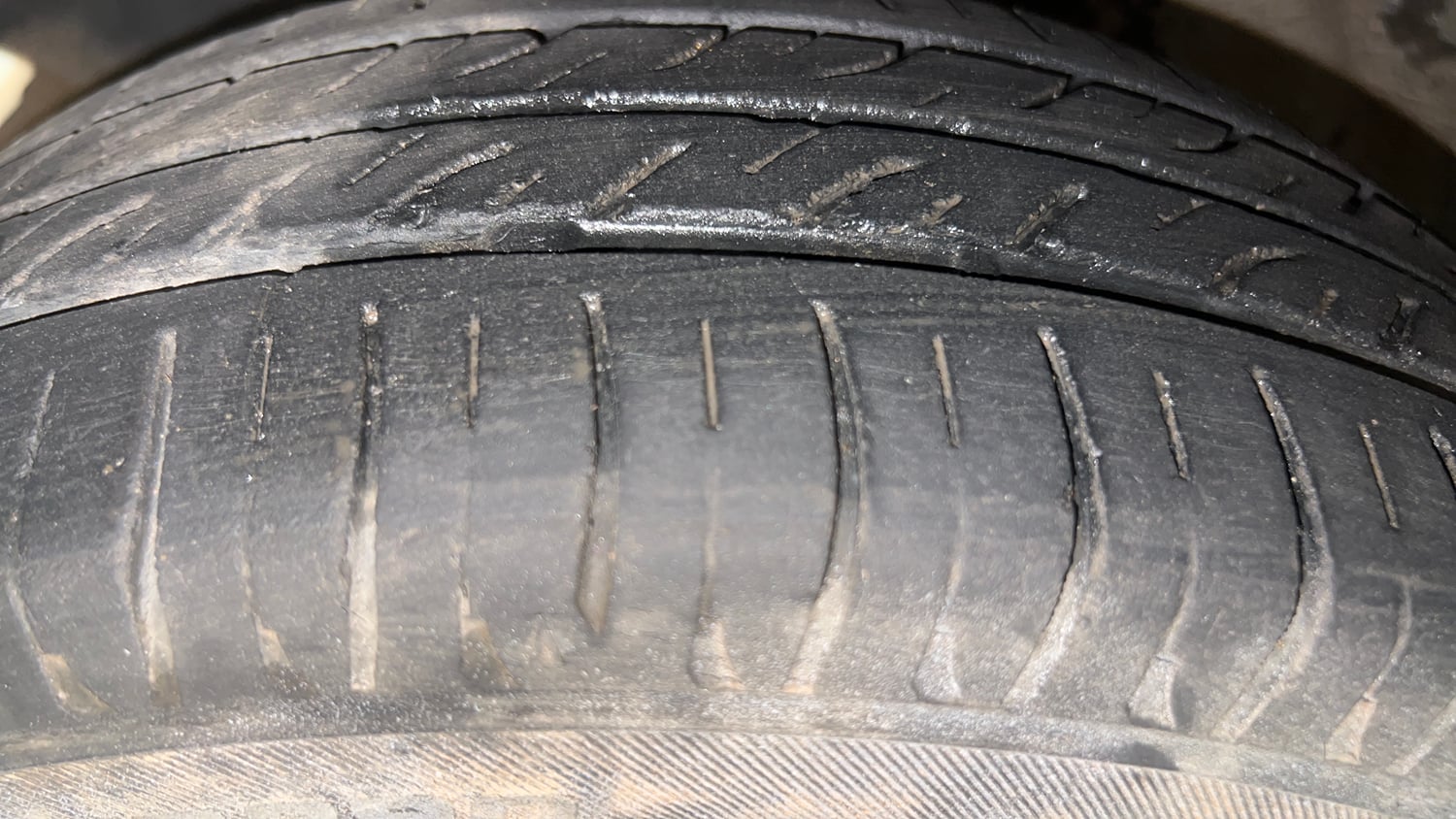 Used 2014 Tata Nano Twist XT Petrol Manual tyres LEFT FRONT TYRE TREAD VIEW