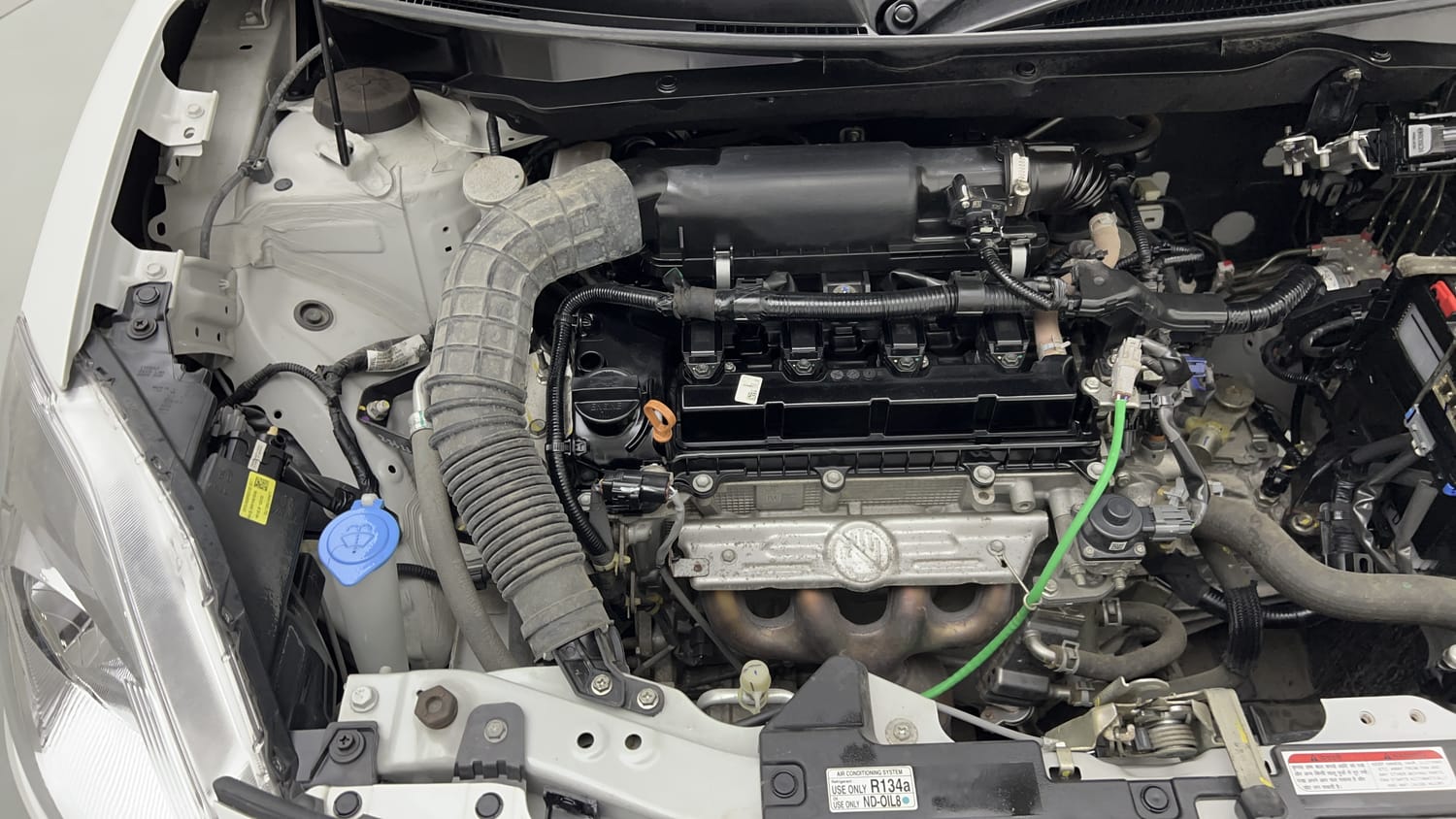Used 2023 Maruti Suzuki Swift LXi Petrol Manual engine ENGINE RIGHT SIDE VIEW