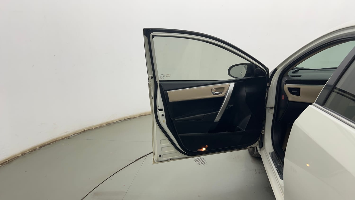 Used 2017 Toyota Corolla Altis G Petrol Petrol Manual interior LEFT FRONT DOOR OPEN VIEW