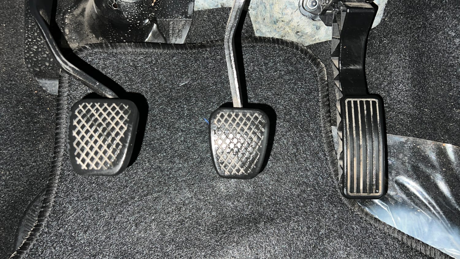 Used 2023 Honda City V Petrol MT Petrol Manual interior PEDALS VIEW