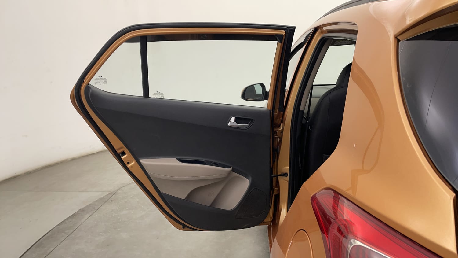 Used 2016 Hyundai Grand i10 Asta 1.2 Kappa VTVT (O) Petrol Manual interior LEFT REAR DOOR OPEN VIEW