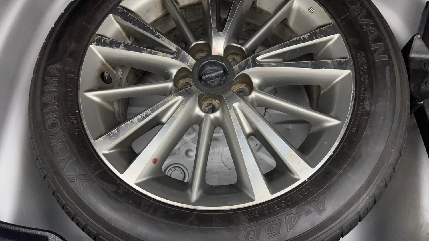 Used 2017 Toyota Corolla Altis G Petrol Petrol Manual tyres SPARE TYRE VIEW
