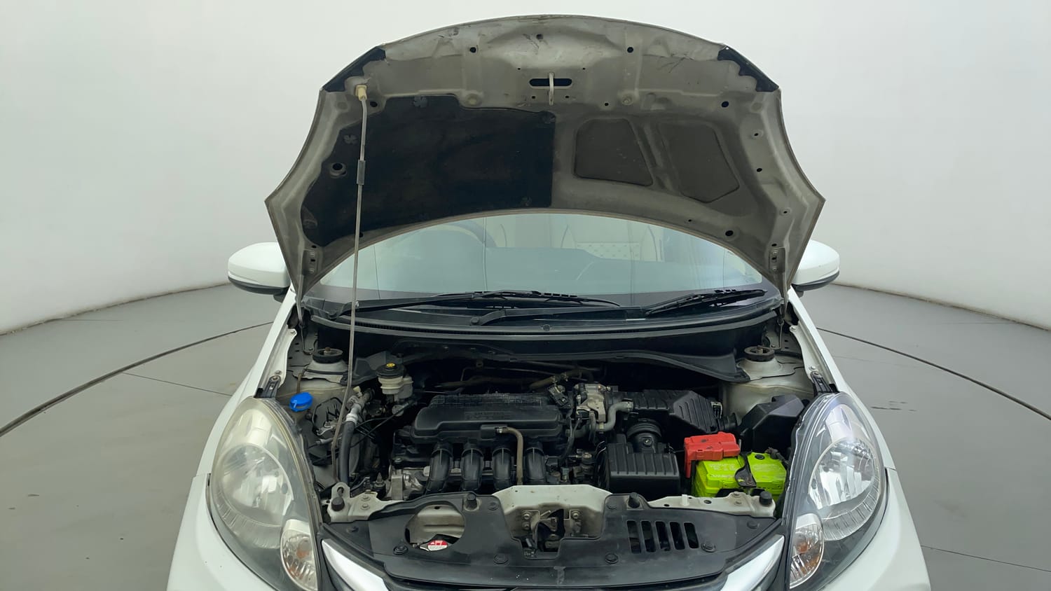 Used 2016 Honda Amaze 1.2 S i-VTEC Petrol Manual engine ENGINE & BONNET OPEN FRONT VIEW