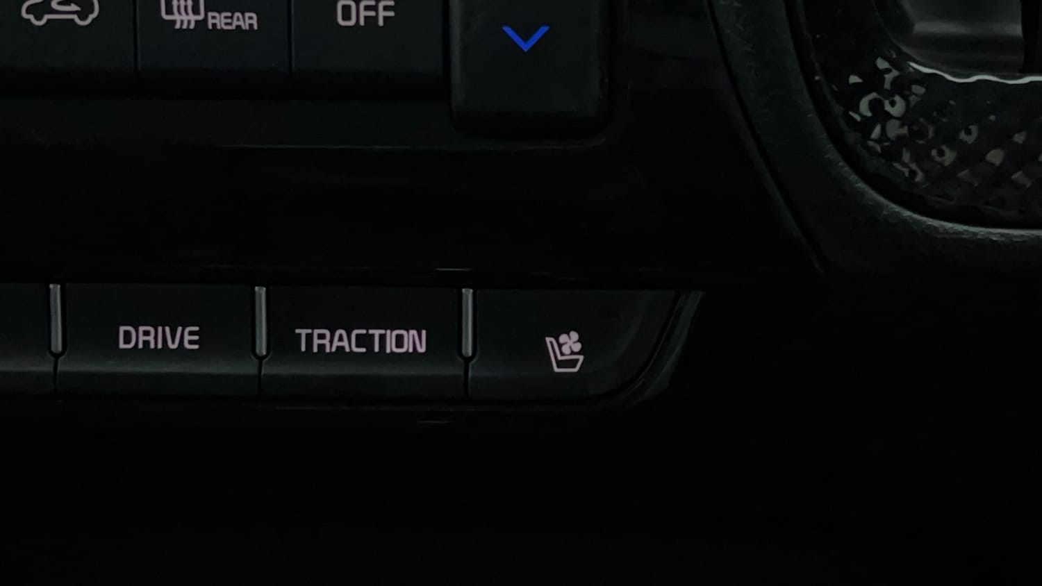 2023 Kia Sonet GTX Plus 1.0 Turbo Petrol DCT-42