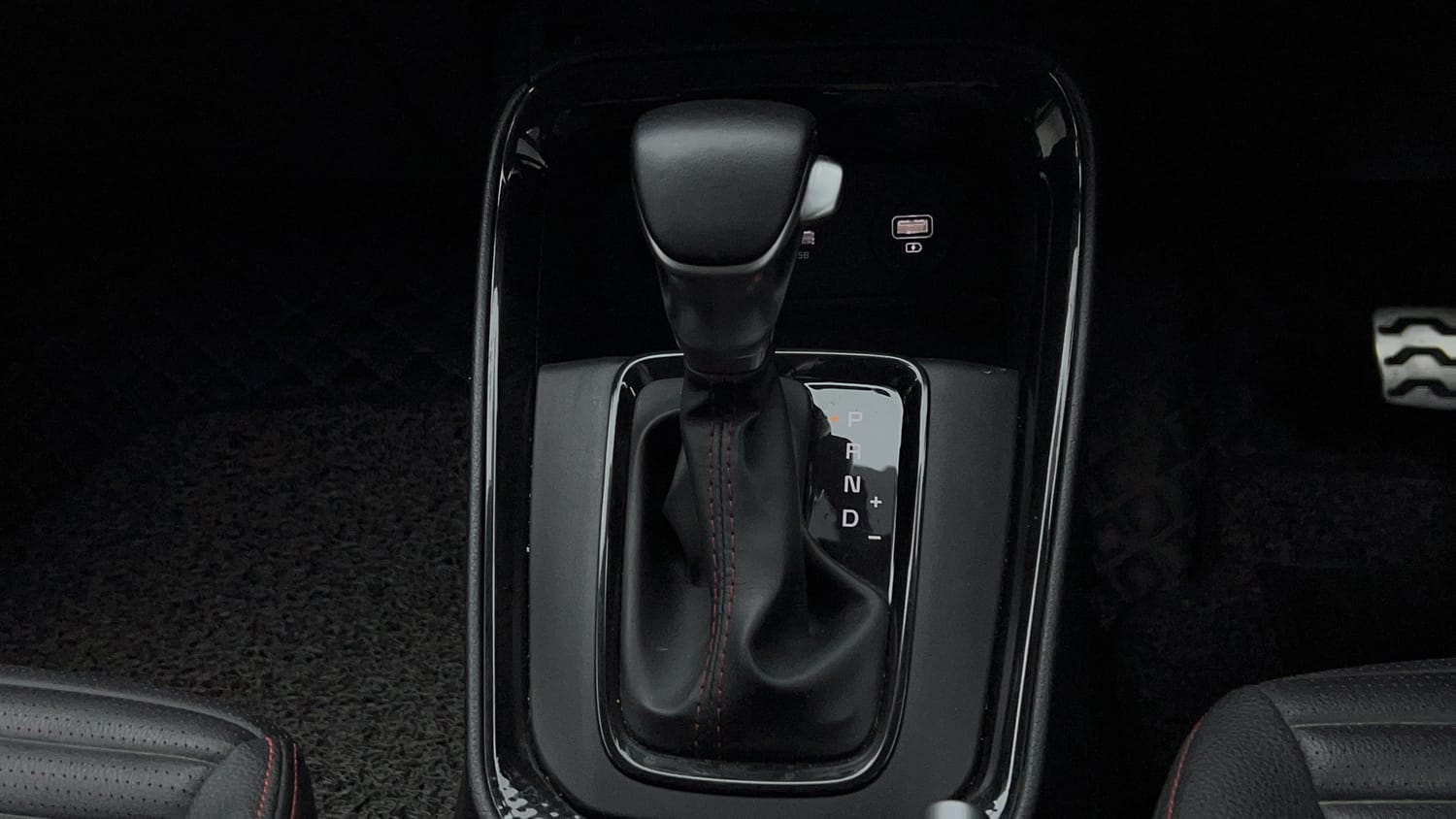 2023 Kia Sonet GTX Plus 1.0 Turbo Petrol DCT-16