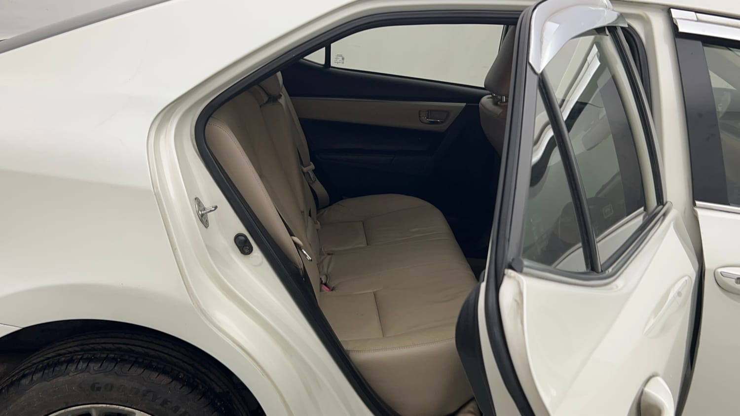 Used 2017 Toyota Corolla Altis G Petrol Petrol Manual interior RIGHT SIDE REAR DOOR CABIN VIEW