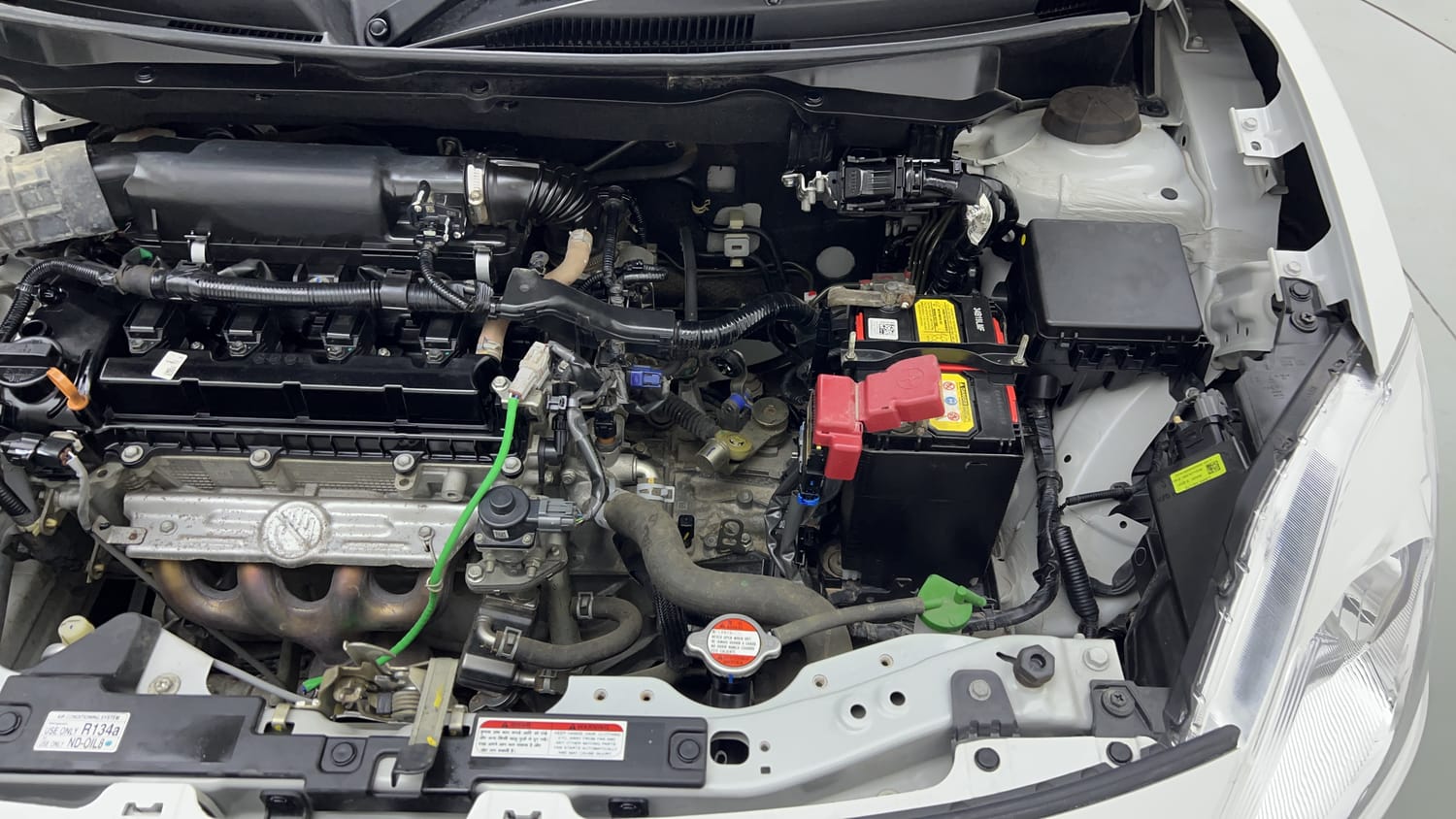 Used 2023 Maruti Suzuki Swift LXi Petrol Manual engine ENGINE LEFT SIDE VIEW