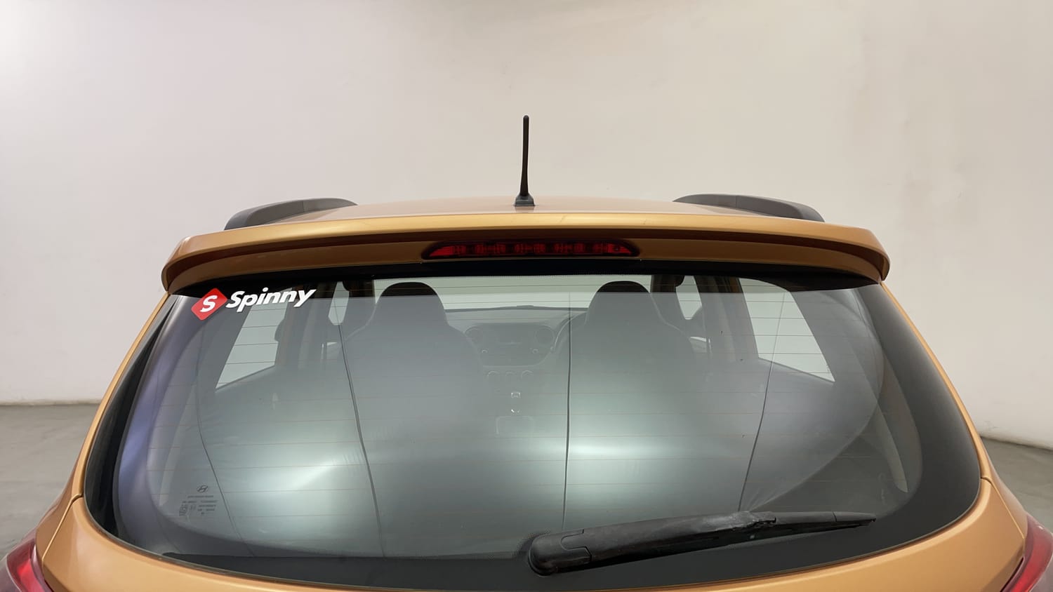Used 2016 Hyundai Grand i10 Asta 1.2 Kappa VTVT (O) Petrol Manual exterior BACK WINDSHIELD VIEW