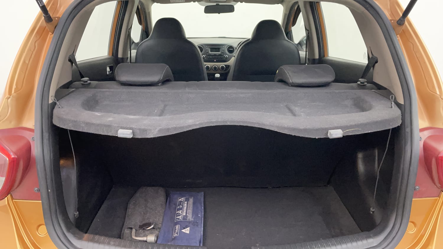 Used 2016 Hyundai Grand i10 Asta 1.2 Kappa VTVT (O) Petrol Manual interior DICKY INSIDE VIEW