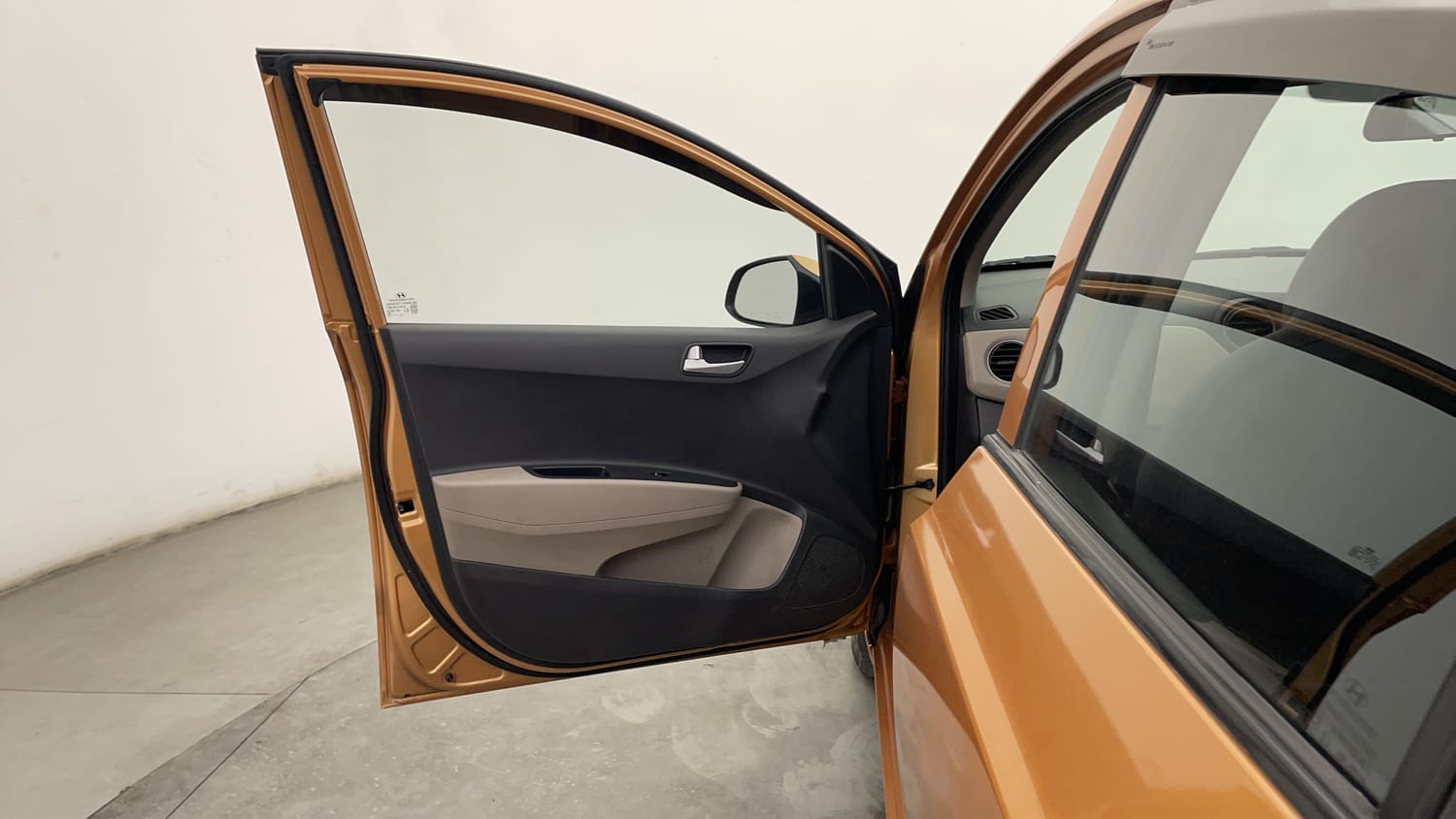 Used 2016 Hyundai Grand i10 Asta 1.2 Kappa VTVT (O) Petrol Manual interior LEFT FRONT DOOR OPEN VIEW