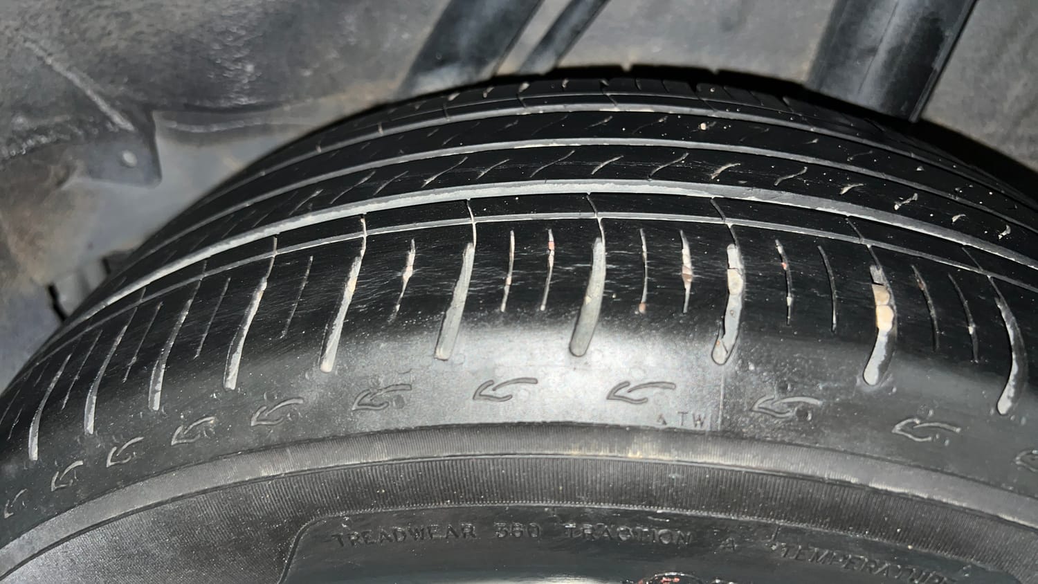 Used 2023 Honda City V Petrol MT Petrol Manual tyres LEFT REAR TYRE TREAD VIEW