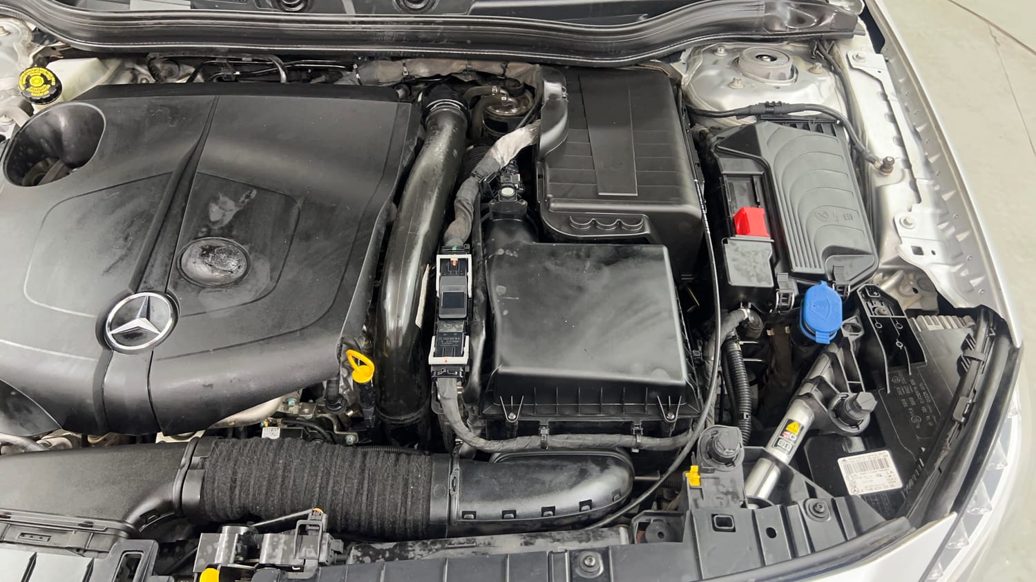 Used 2016 Mercedes-Benz GLA 200 CDI Sport Diesel Automatic engine ENGINE LEFT SIDE VIEW