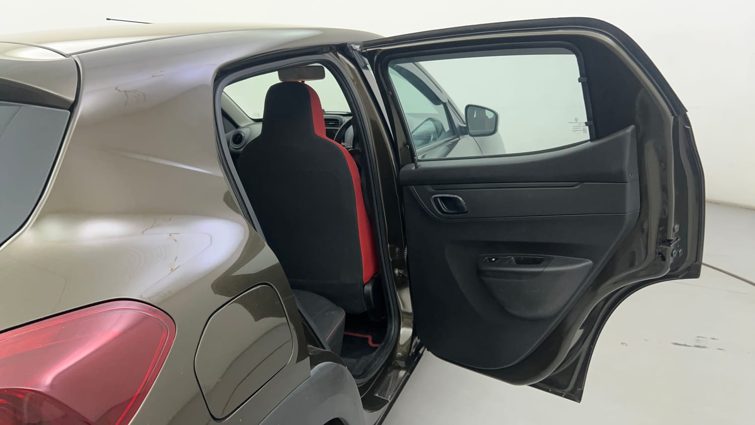 Used 2022 Renault Kwid RXT 1.0 (O) Petrol Manual interior RIGHT REAR DOOR OPEN VIEW