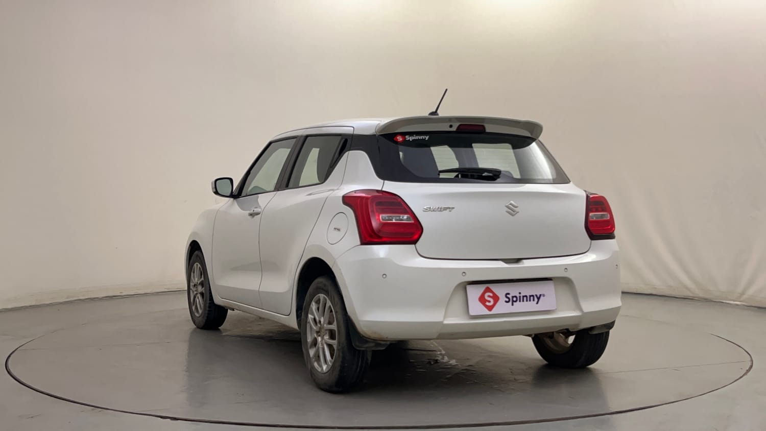 Used 2020 Maruti Suzuki Swift ZXi AMT Petrol Automatic exterior LEFT REAR CORNER VIEW