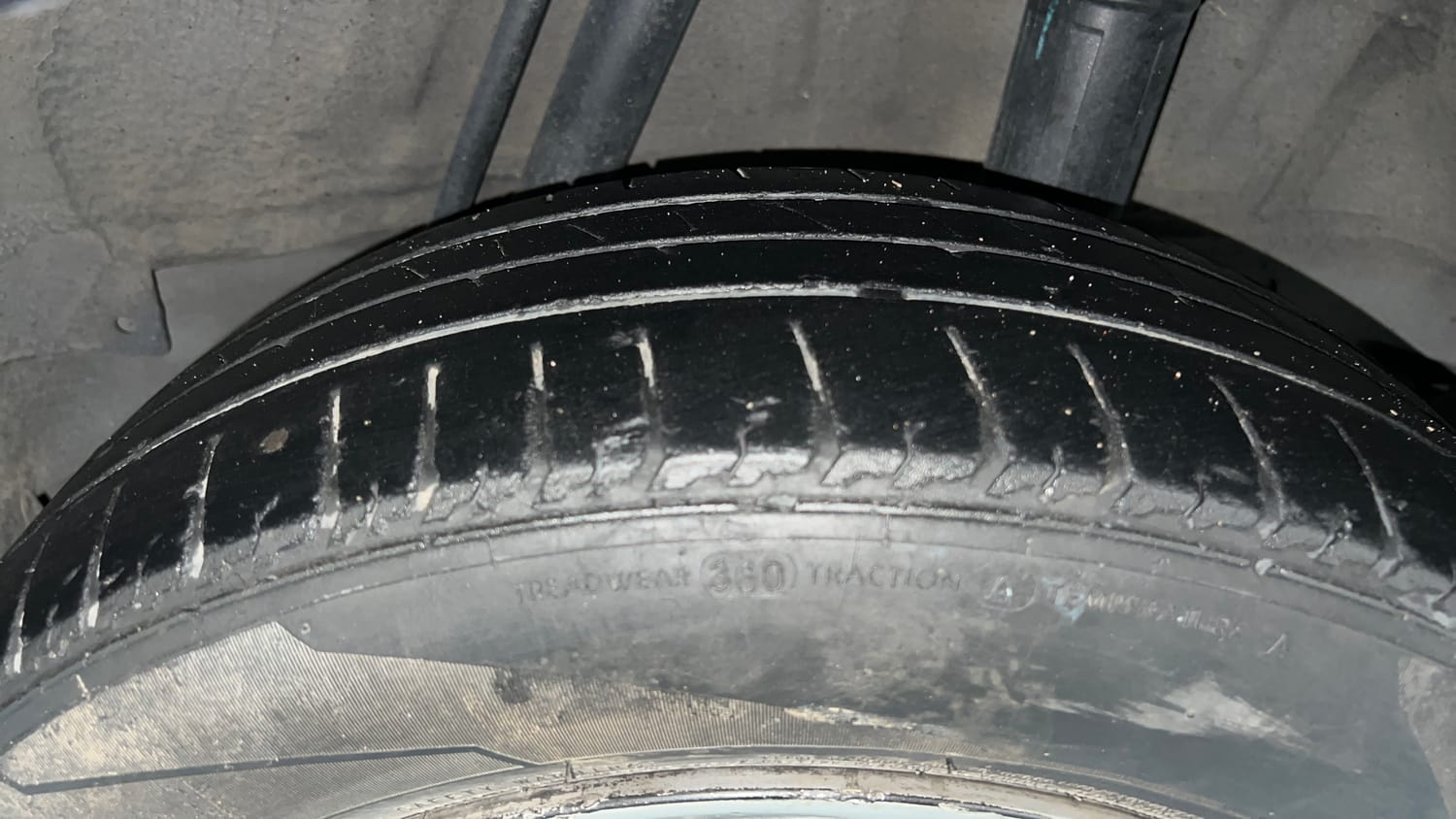 Used 2019 Honda Jazz VX CVT Petrol Petrol Automatic tyres LEFT REAR TYRE TREAD VIEW