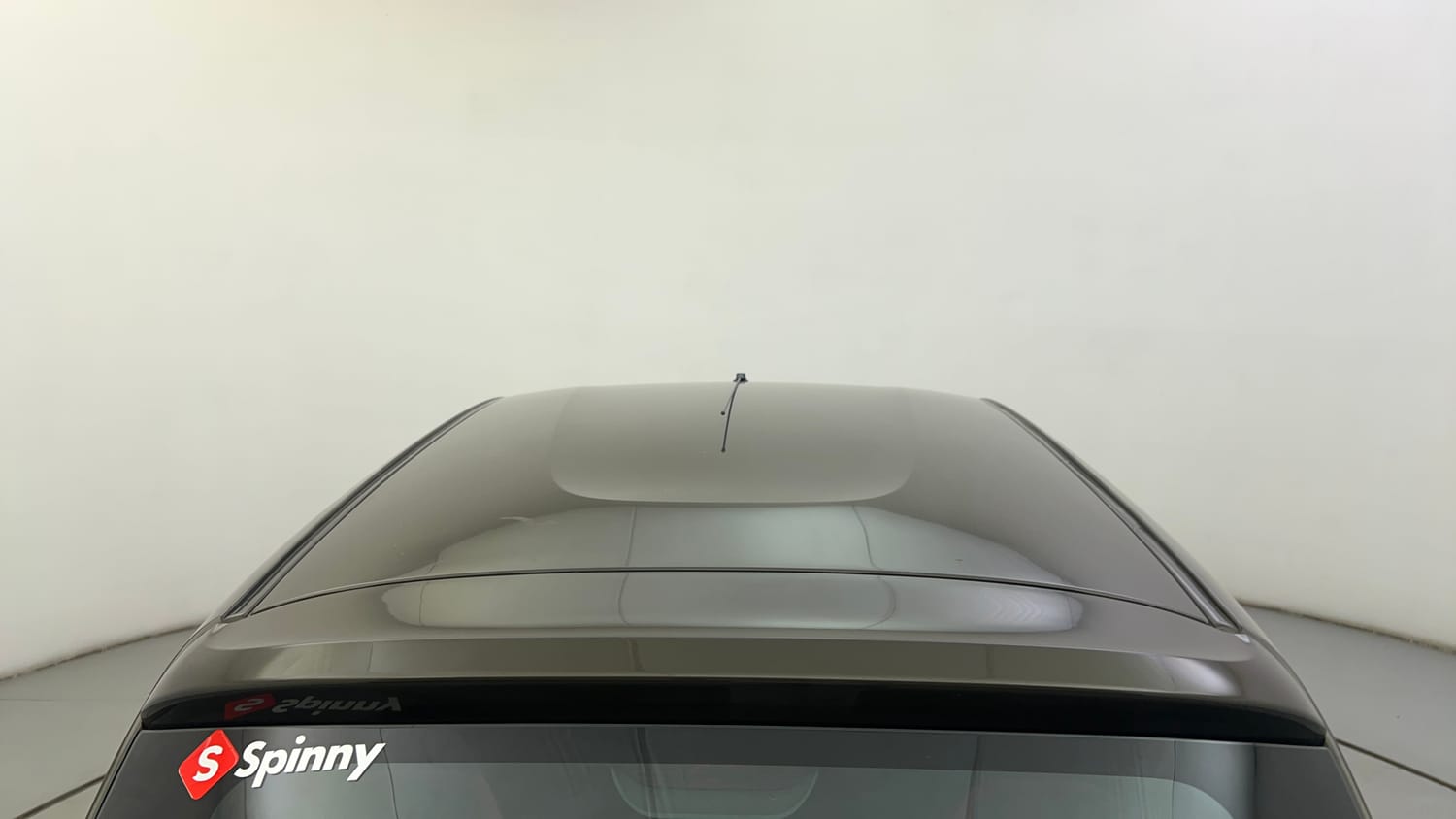 Used 2022 Renault Kwid RXT 1.0 (O) Petrol Manual exterior EXTERIOR ROOF VIEW