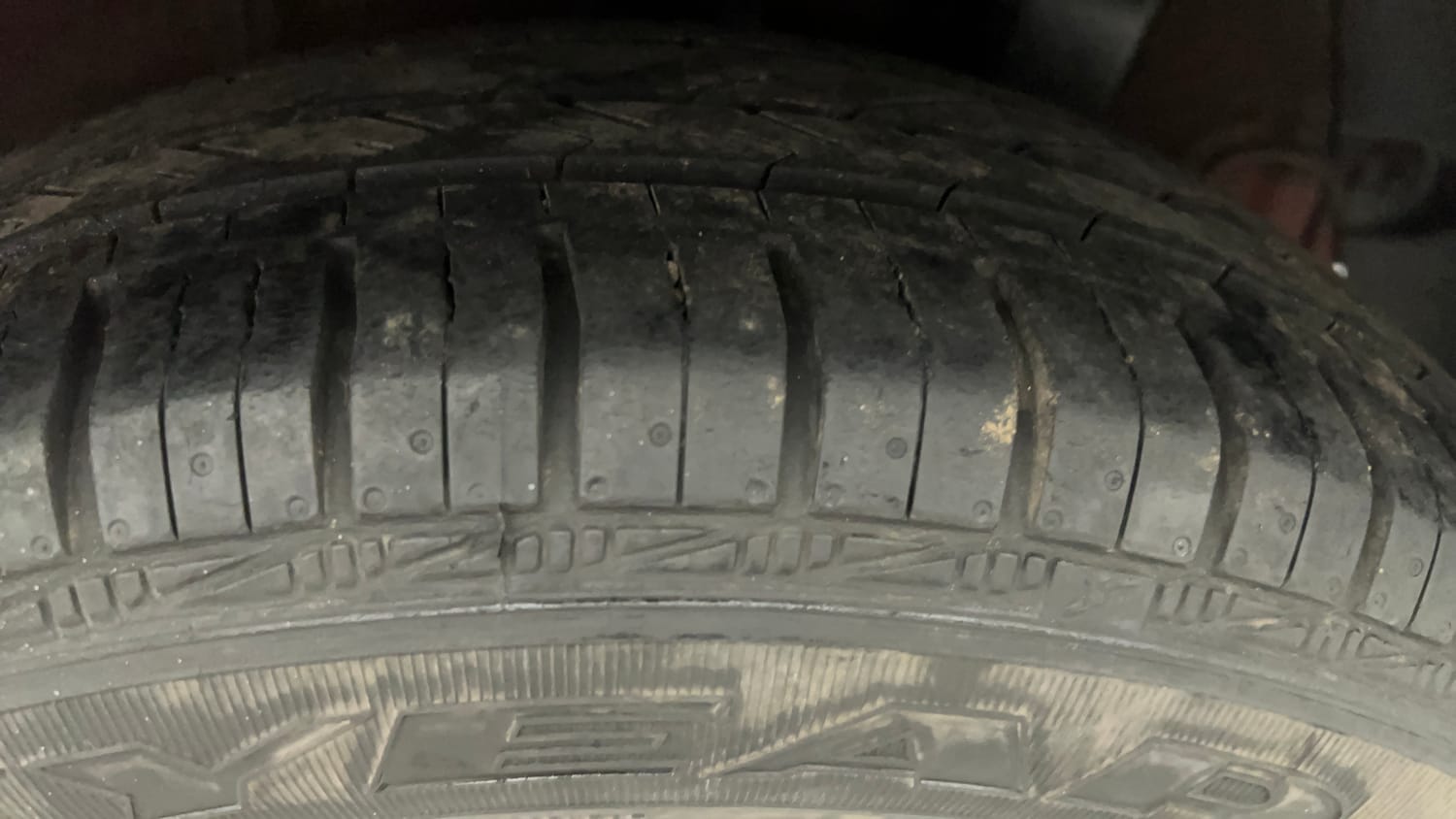 Used 2019 Hyundai Grand i10 Sportz 1.2 Kappa VTVT Petrol Manual tyres LEFT REAR TYRE TREAD VIEW