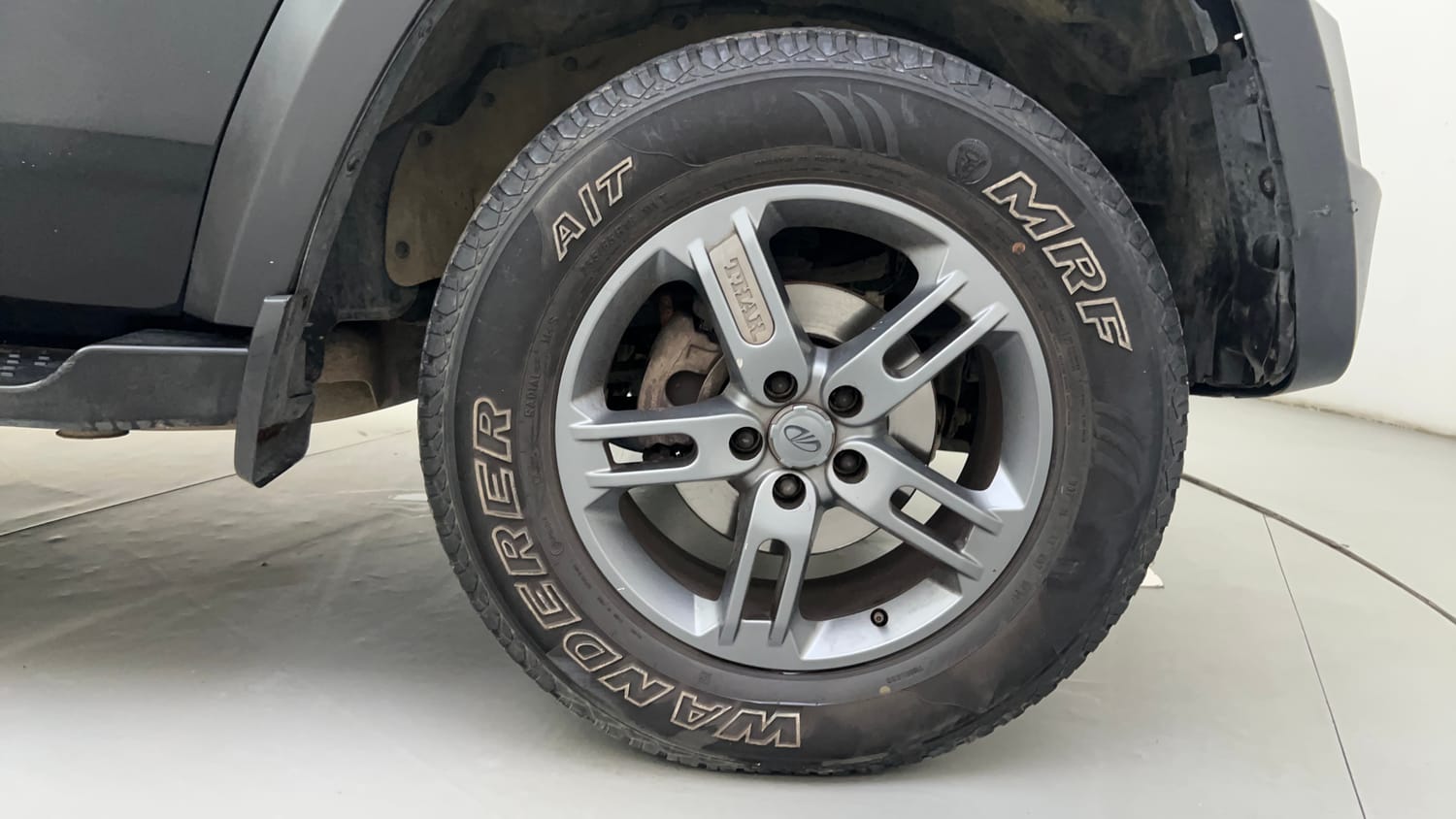 Used 2021 mahindra Thar LX Hard Top Diesel AT 4WD Diesel Automatic tyres RIGHT FRONT TYRE RIM VIEW