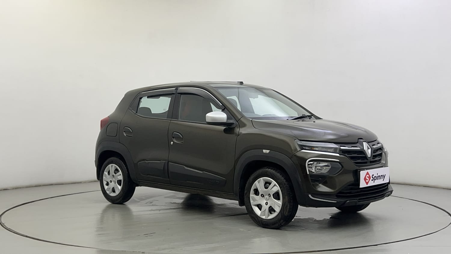 Used 2022 Renault Kwid RXT 1.0 (O) Petrol Manual exterior RIGHT FRONT CORNER VIEW