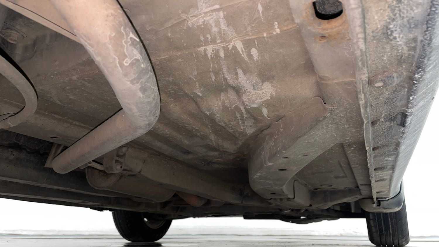 Used 2016 Honda Amaze 1.2 VX i-VTEC Petrol Manual extra REAR RIGHT UNDERBODY VIEW