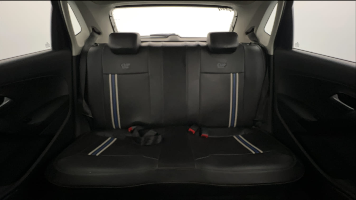 Used 2020 Volkswagen Polo Comfortline 1.0L (P) Petrol Manual interior REAR SEAT CONDITION VIEW