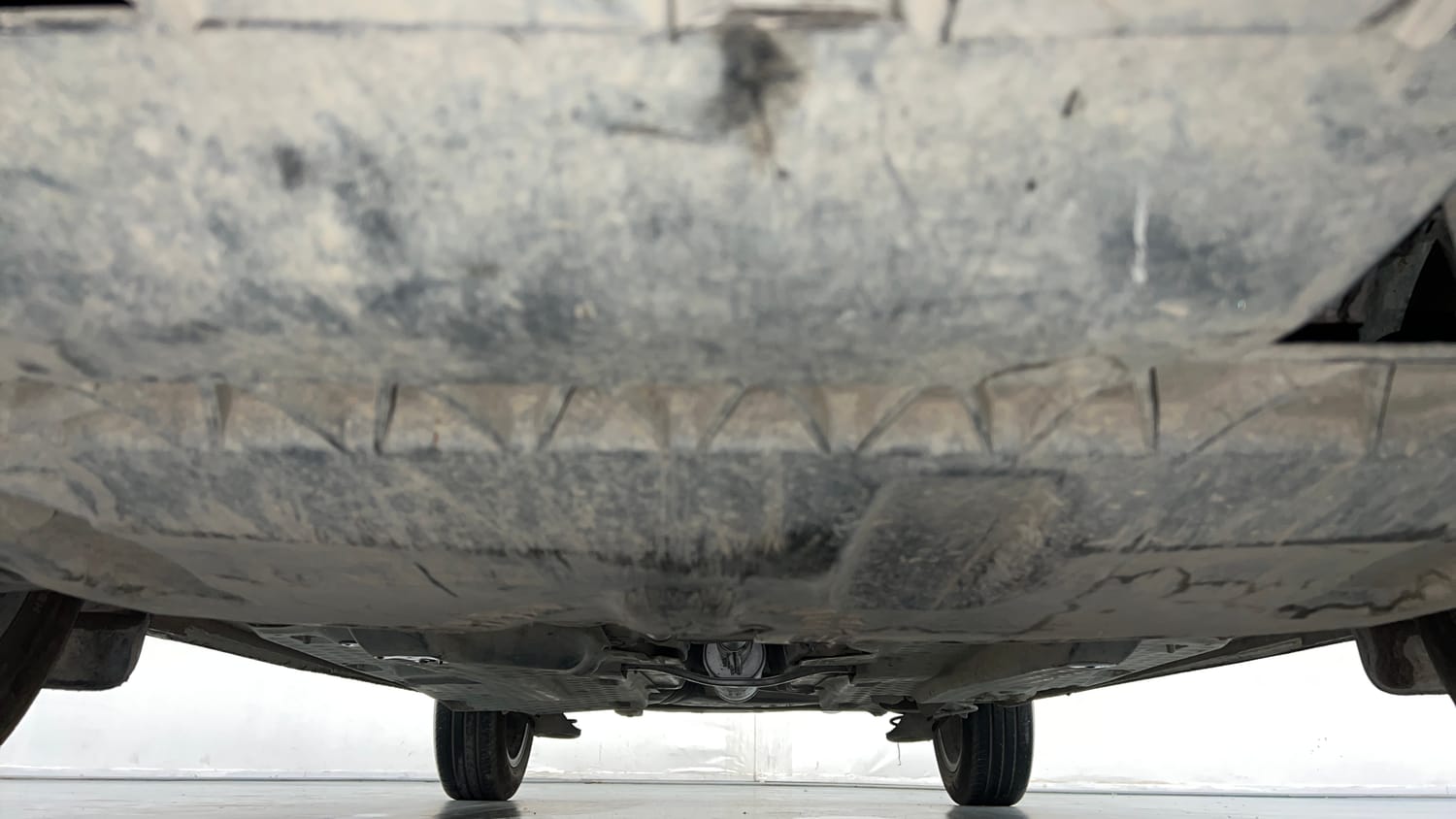 Used 2020 Volkswagen Polo Comfortline 1.0L (P) Petrol Manual extra FRONT LEFT UNDERBODY VIEW